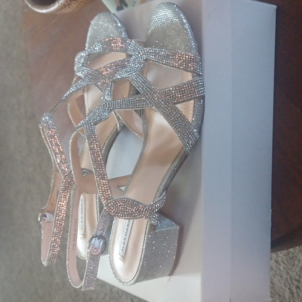 Women's Alex Marie's 9.5 crennan silver shoes